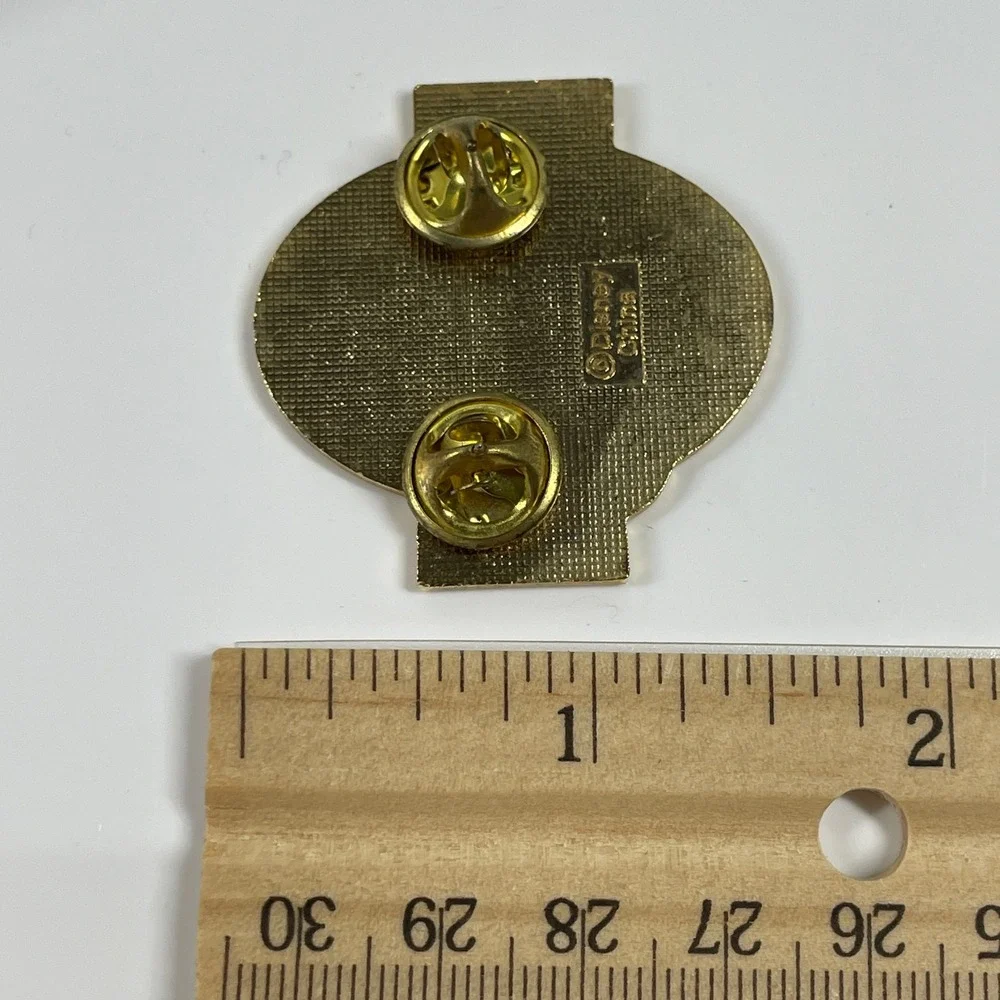 Disney Cruise Line Captain Mickey Mouse Pin Vintage Gold Tone Enamel Sailor Hat